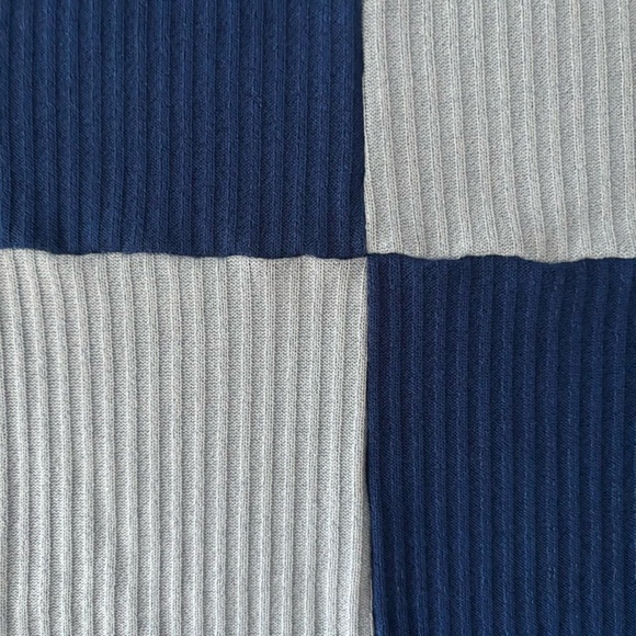 Colorblock Ribbed Women's Top - Picture 4 of 4